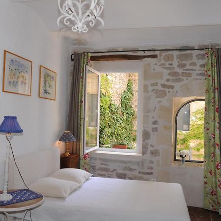 Bed And Art Bed and Breakfast Calvisson Camera foto